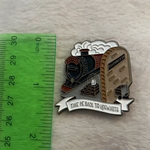 Take me back to hogwarts Harry Potter lapel pin